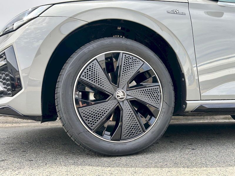 Škoda Scala (2025) Monte Carlo 1.0 TSI 85 kW - fotka 11 z 32