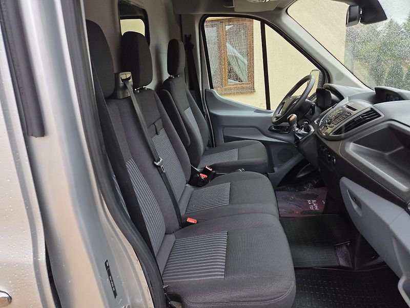 Ford Transit (2015) 2.2TDCI 114kW L2H3 - fotka 15 z 33