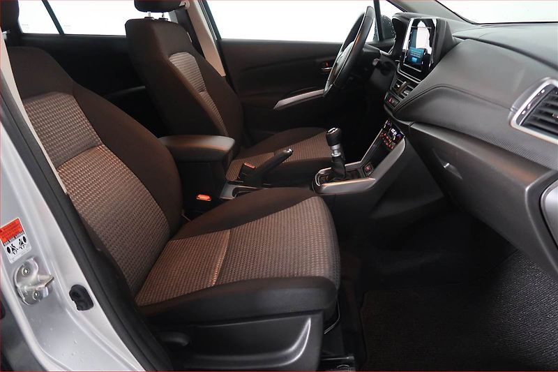 Suzuki SX4 S-Cross (2021) Premium 1.4 BoosterJet - fotka 9 z 19