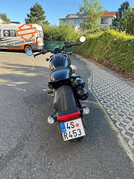 Harley-Davidson (2022) RH 1250S Sportster S - fotka 8 z 12