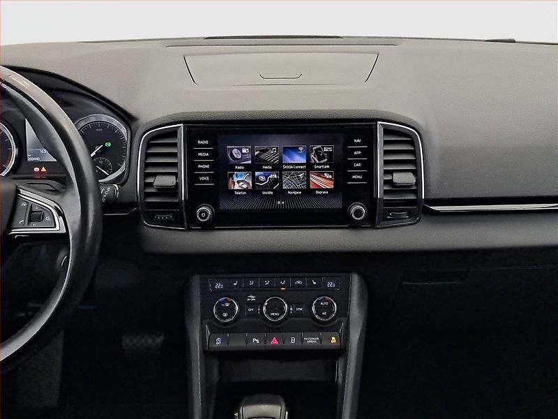 Škoda Karoq (2018) Style 1.6 TDI, Automat, Navi - fotka 12 z 24