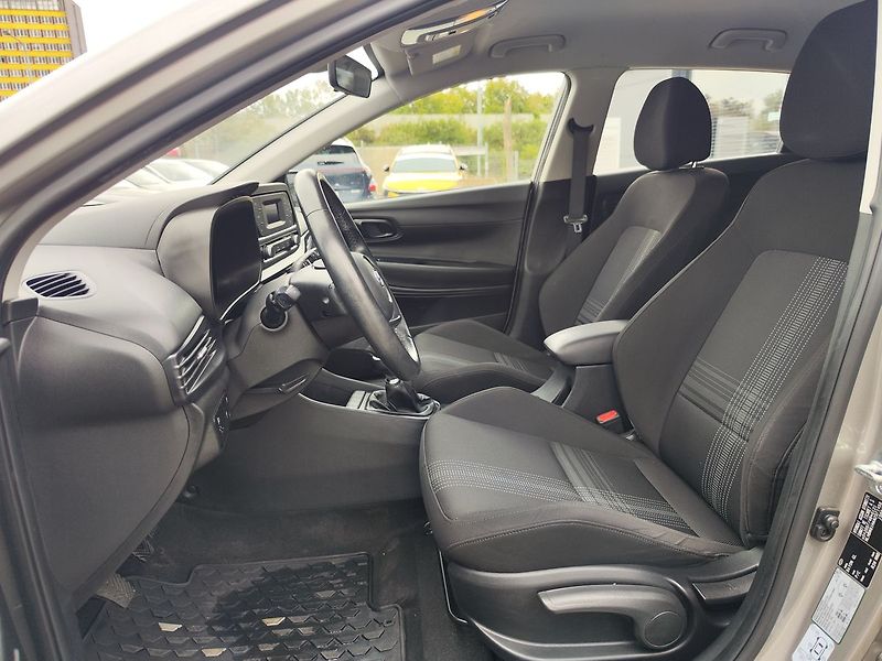 Hyundai Bayon 1.2i/62kW Comfort Club - fotka 13 z 26