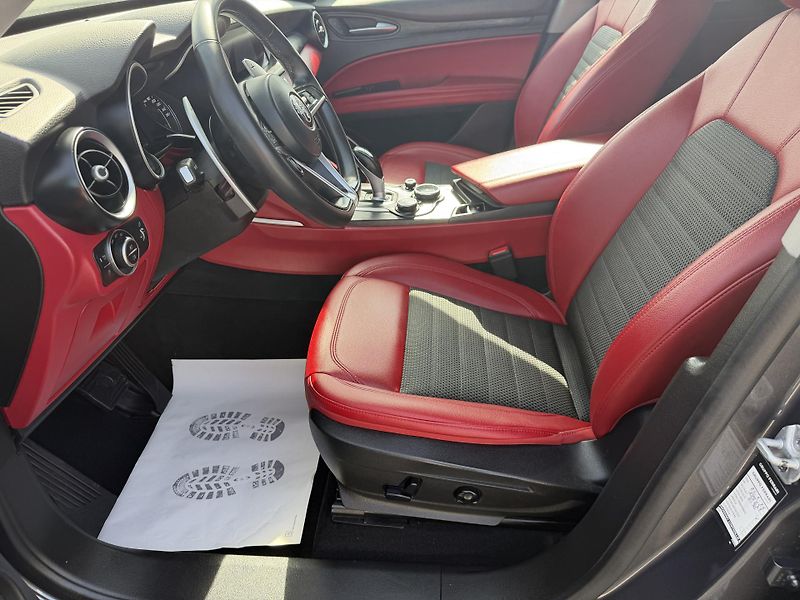 Alfa Romeo Stelvio 2.2JTDM Q4 4x4 210PS VELOCE 1A - fotka 95 z 167