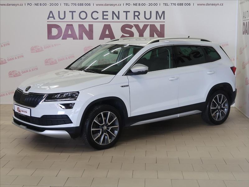 Škoda Karoq 2,0 TDI Scout 4x4 1.majitel - fotka 1 z 41