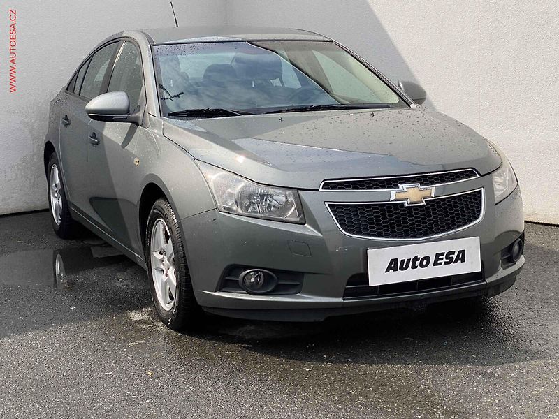 Chevrolet Cruze (2010) 1.6i, ČR, Klima - fotografie inzerátu