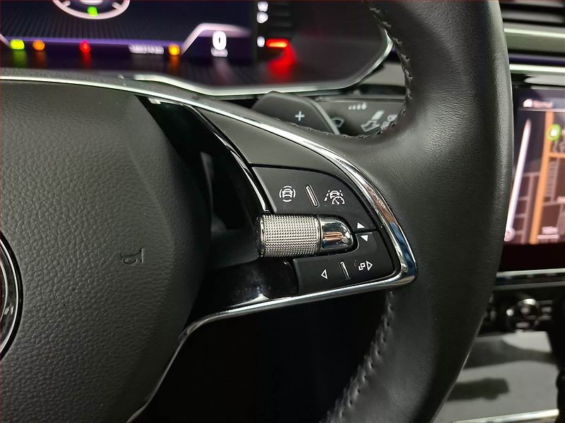 Škoda Superb (2020) Laurin&Klement 2.0 TDI - fotka 21 z 25