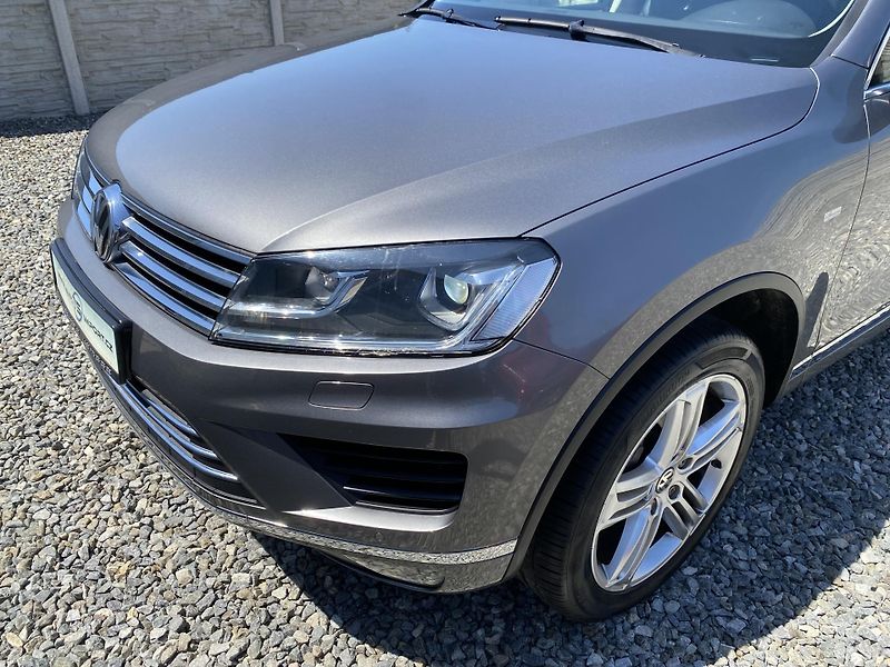 Volkswagen Touareg 3.0TDi 4x4 FL 2017 ELEGANCE 1A - fotka 79 z 176