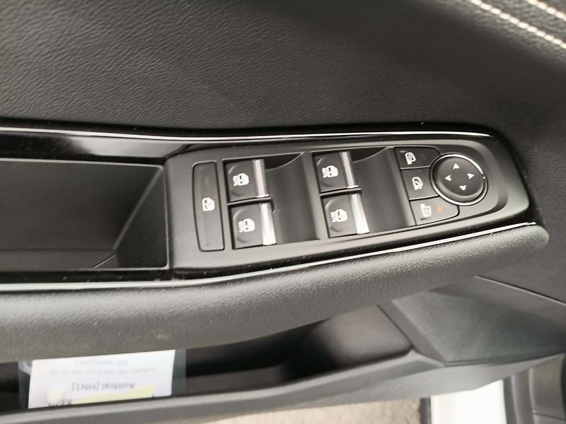 Renault Austral (2026) evolution mild hybrid 150 auto - fotka 15 z 21