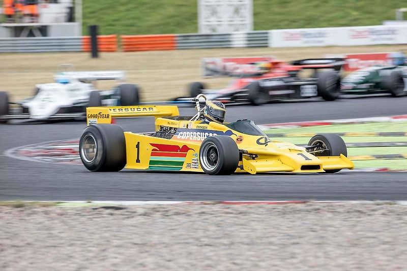 Lotus s Joaquinem Folchem za volantem.