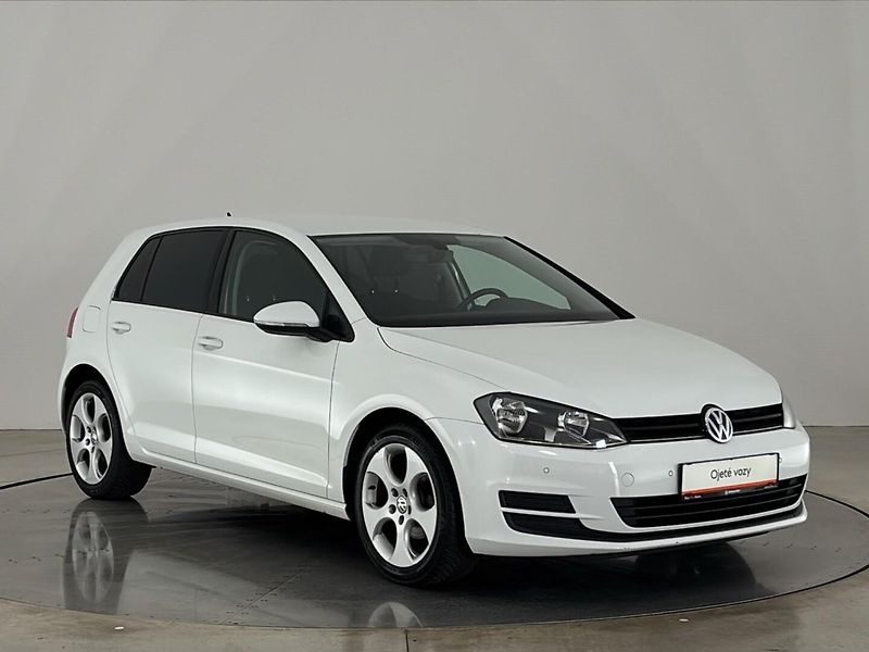 Volkswagen Golf Trendline - fotka 14 z 27