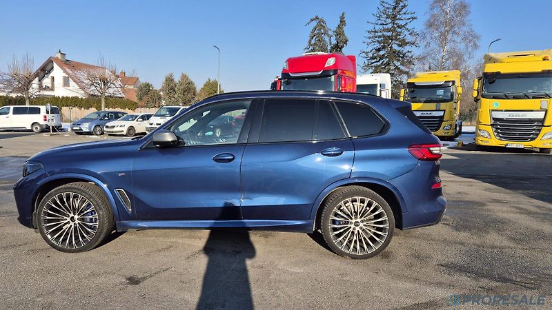 BMW X5 M50D 3,0 294 kW - fotka 4 z 19