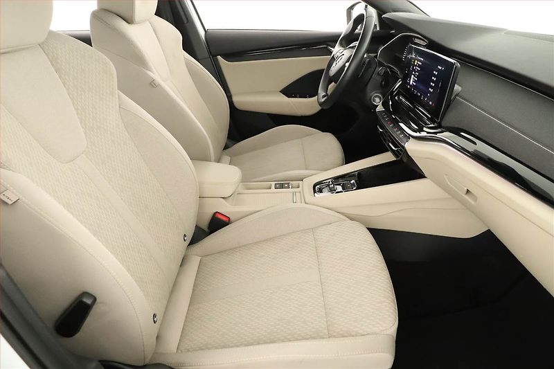 Škoda Octavia (2023) Style 1.4 TSI iV - fotka 7 z 22