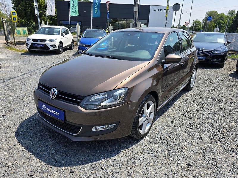 Volkswagen Polo 1.2 TSI 66 KW HIGHLINE - fotka 9 z 20