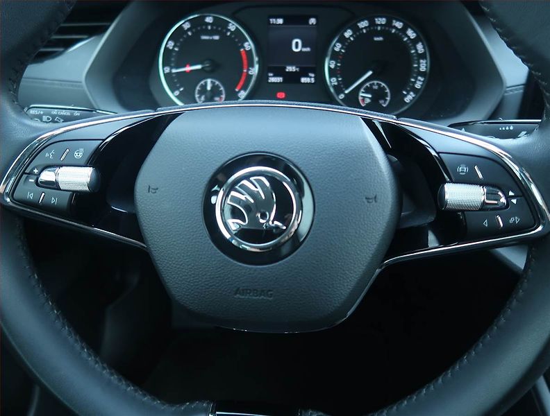 Škoda Octavia (2024) Ambition Plus 1.5 TSI - fotka 16 z 18