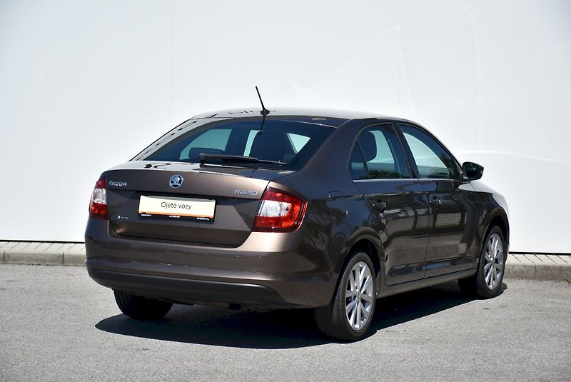 Škoda Rapid (2017) STYLE Plus 1.0 TSI 81kW - fotka 9 z 30
