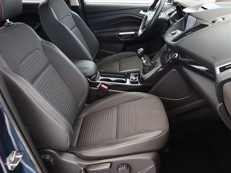 Ford Kuga (2019) 1.5 EcoBoost, ČR,1.maj - fotka 7 z 14