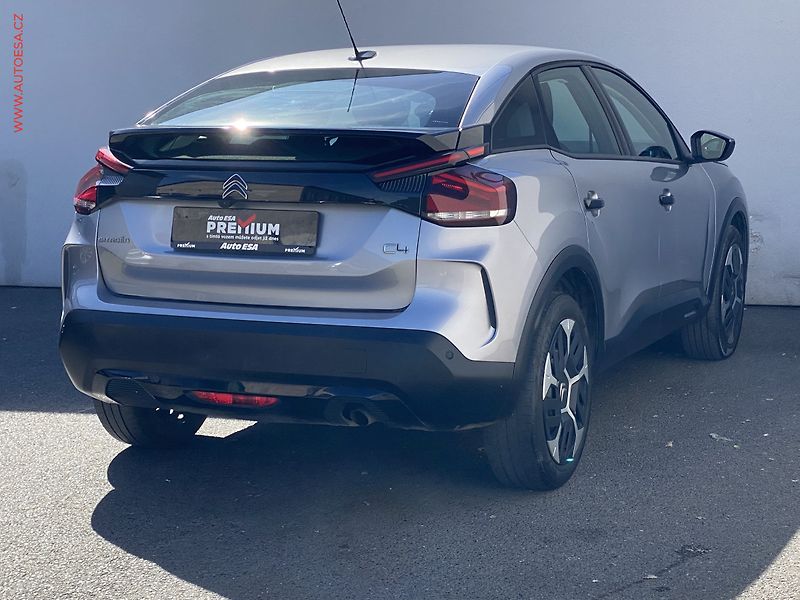 Citroën C4 (2022) 1.2 PT, Feel, LED, kamera - fotka 4 z 19