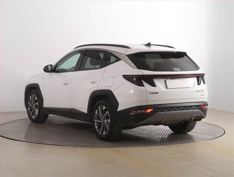Hyundai Tucson (2021) 1.6 CRDi 48V MHEV - fotka 4 z 20