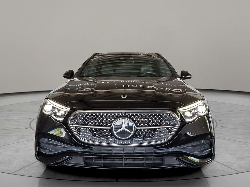Mercedes-Benz Třídy E d AMG Premium Airmatic - fotka 3 z 12