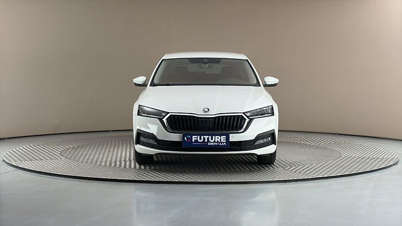 Škoda Octavia 2.0 TDI Ambition - fotka 3 z 24