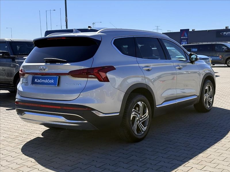 Hyundai Santa Fe 2,2 CRDi 142 kW Smart DPH CZ - fotka 5 z 30