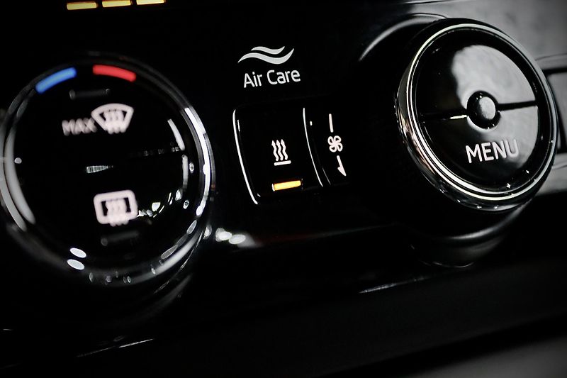 Škoda Superb 3 FL Combi 2.0 TDI 110 kW DSG - fotka 38 z 48