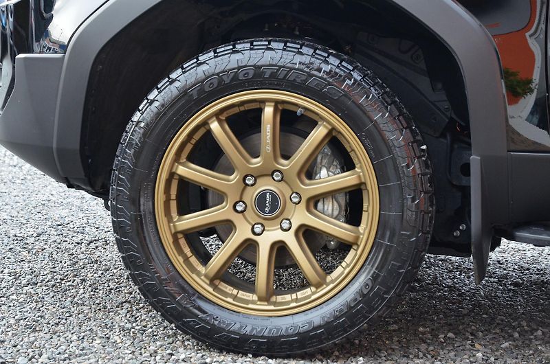 Toyota Land Cruiser 2.4 iFORCE MAX / ČR (Dajbych) - fotka 11 z 45