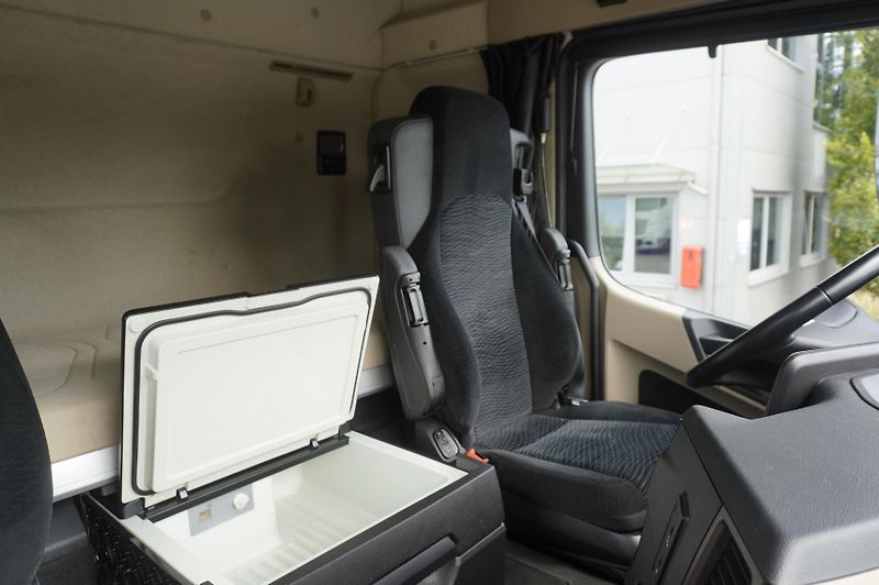 Mercedes-Benz Actros (2021) 1843 MP5 tractor unit - fotka 20 z 24