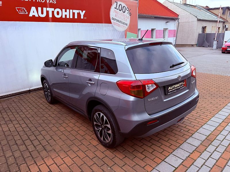 Suzuki Vitara 1.6 Comfort+, Serviska, Navi - fotka 8 z 29