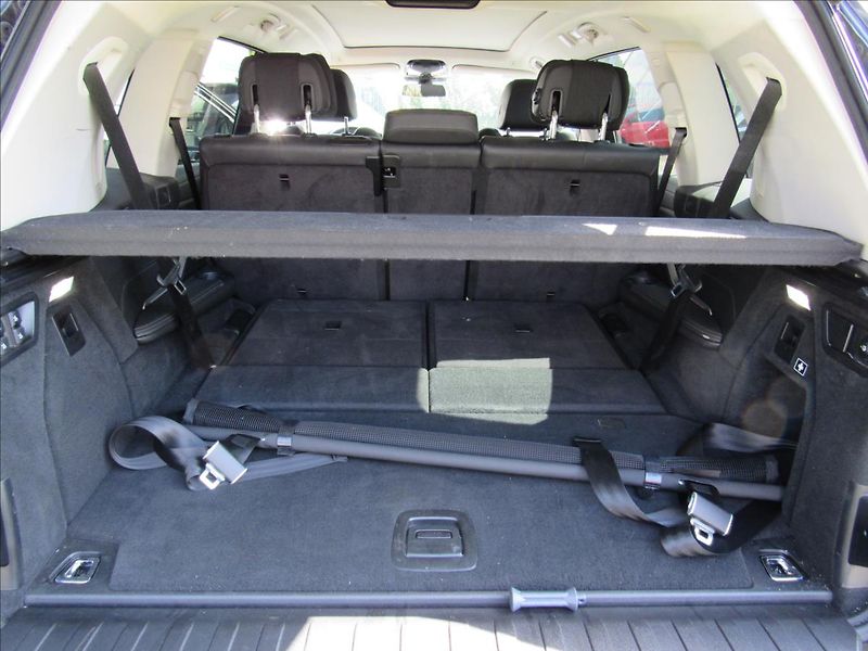 BMW X7 3,0 d xDrive30d 195 kW 7 míst - fotka 38 z 44