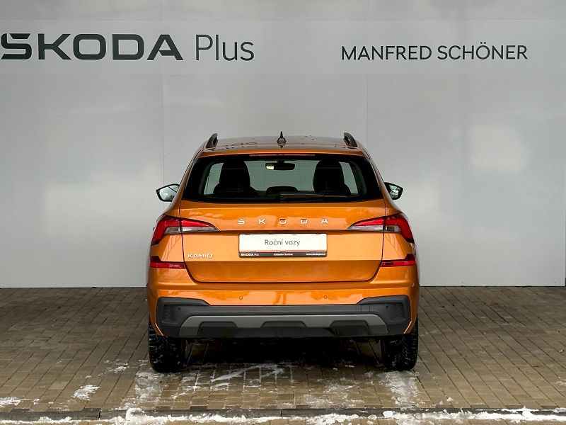 Škoda Kamiq (2024) Selection 1.0 TSI/ 85 kW M6 - fotka 25 z 26