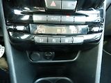 Peugeot 2008 1.2 PureTech Crossway 81 kw - náhled 17