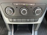 Škoda Yeti 1,2 TSi 81KW KLIMA 2x KOLA - náhled 18