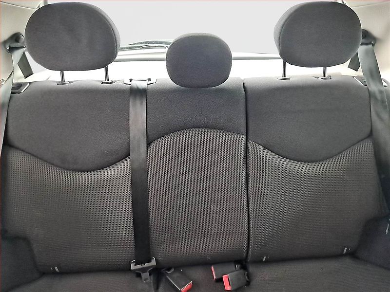 Citroën C3 (2008) 1.4 i, po STK, za dobrou cenu - fotka 10 z 13