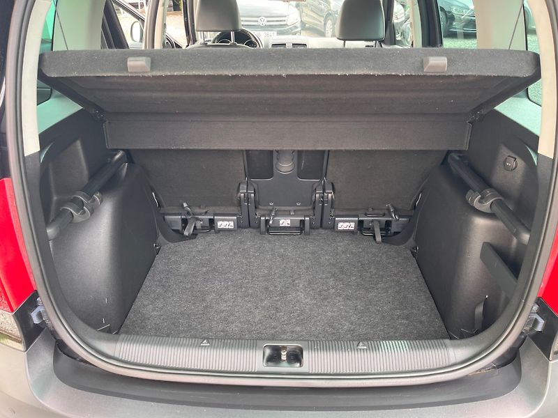 Škoda Yeti (2012) 2.0 TDI NAVI Rozvody - fotka 11 z 18