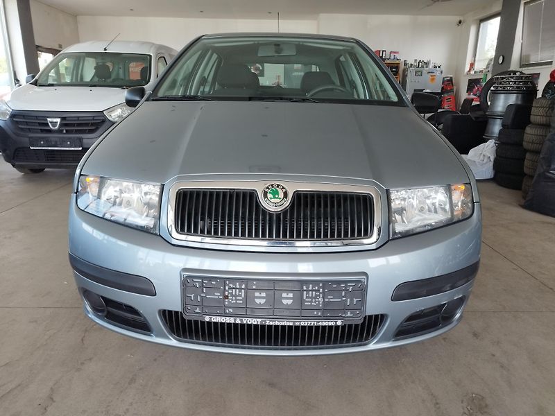 Škoda Fabia (2006) 1,4I,55KW,KLIMA,ALU,NAJ.86tkm - fotka 2 z 44
