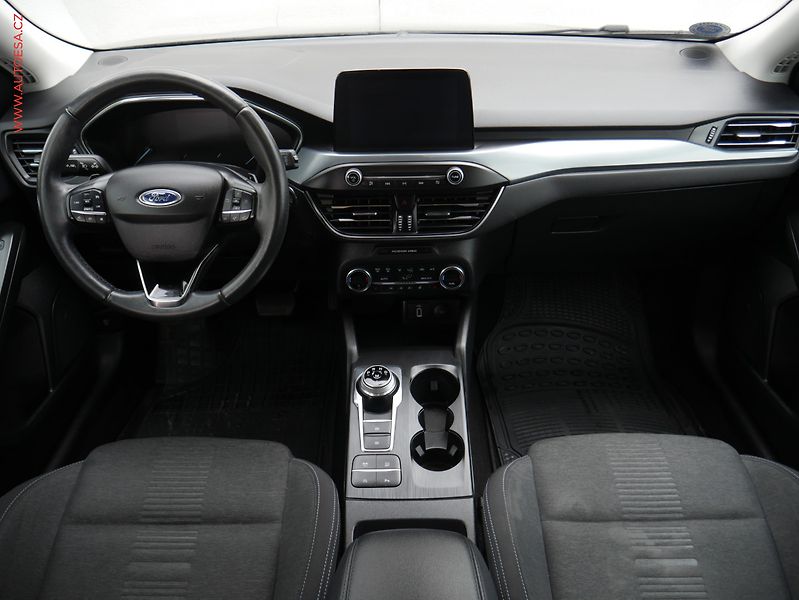Ford Focus (2019) 1.5EB, Active, AT, navi, +ALU - fotka 7 z 21