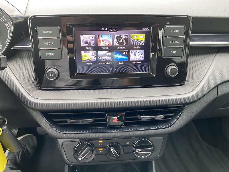 Škoda Fabia 1.0 MPI - 1xMAJ. - 38 000 KM - fotka 19 z 42