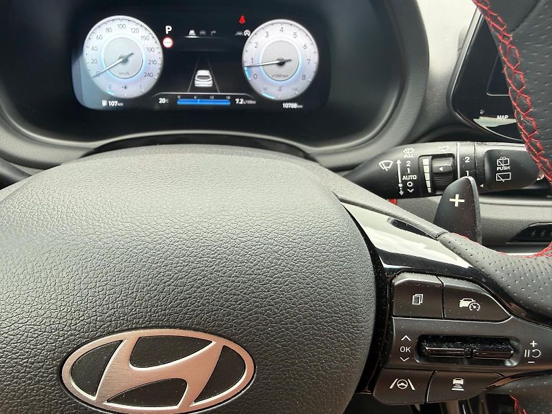 Hyundai i30 1.5 T-GDI MHEV DCT N-Line - fotka 18 z 29