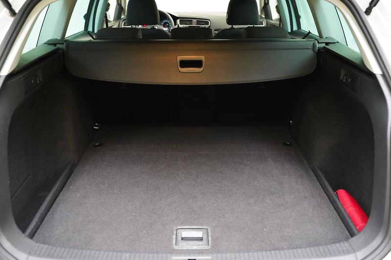 Volkswagen Golf - fotka 24 z 24