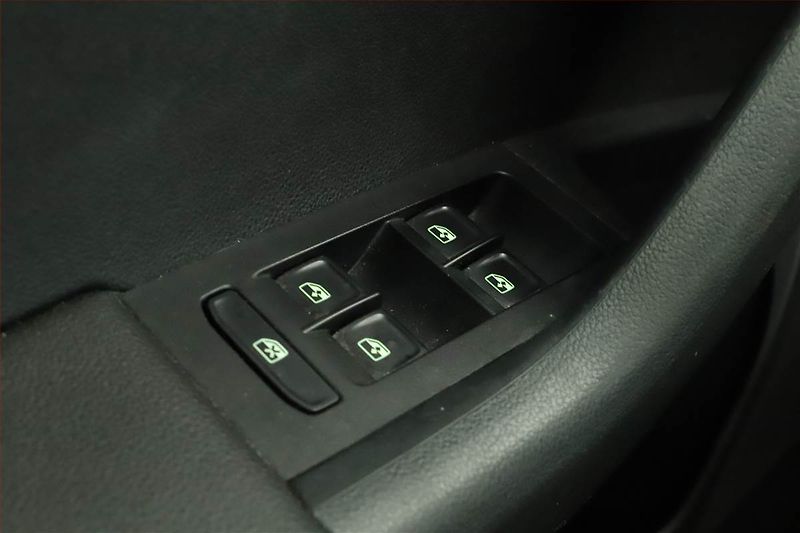 Škoda Octavia (2018) RS 2.0 TDI, Automat, Kůže - fotka 10 z 16