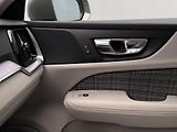 Volvo V60 CC D4 AWD MOMENTUM POLESTAR  - náhled 27