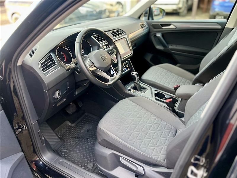 Volkswagen Tiguan 1,5 TSi DSG GT LIFE záruka - fotka 11 z 41