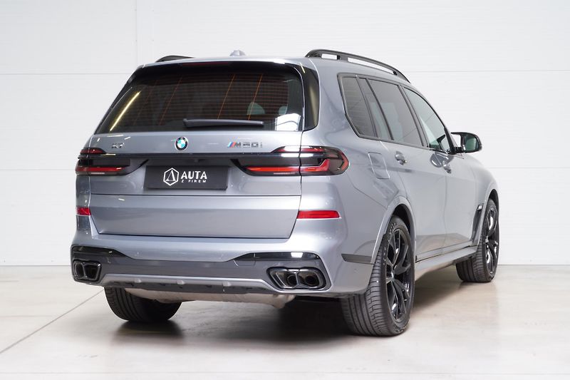 BMW X7 M60i,Xdrive,ČR,DPH,25000KM - fotka 6 z 46