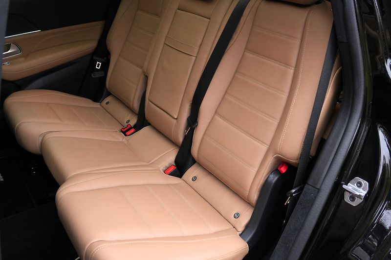 Mercedes-Benz GLS 450d, ČR, Webasto,AMG Premium+ - fotka 25 z 34
