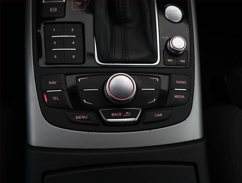 Audi A6 (2013) 3.0 TDI, 4X4, Automat, Xenony - fotka 15 z 18