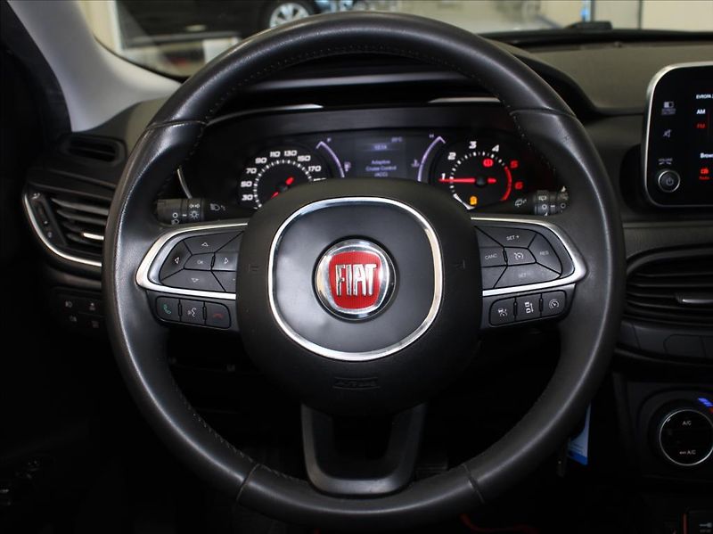 Fiat Tipo 1,6 MultiJet 88kW Kam. NAVI - fotka 9 z 22