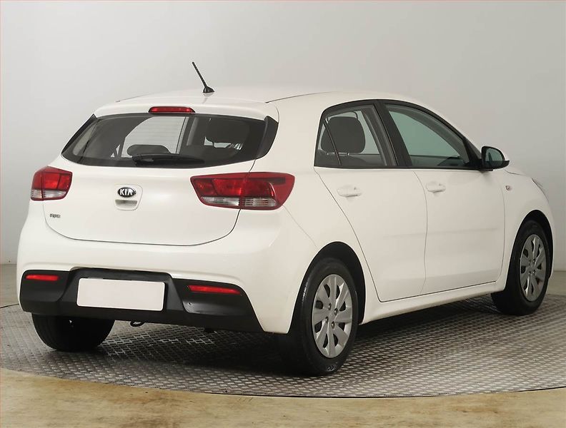 Kia Rio (2018) 1.25 CVVT, Serv.kniha - fotka 5 z 16
