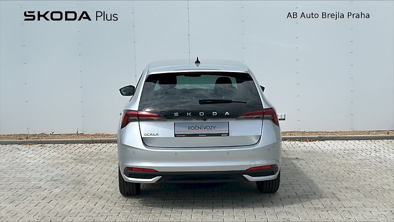 Škoda Scala (2024) SELEC TSI 110/1.5 A7F - fotka 9 z 27
