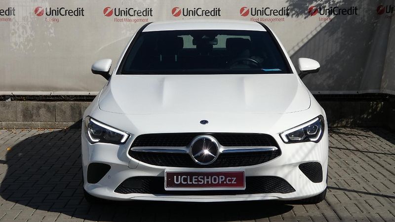 Mercedes-Benz CLA 180 - fotka 2 z 22